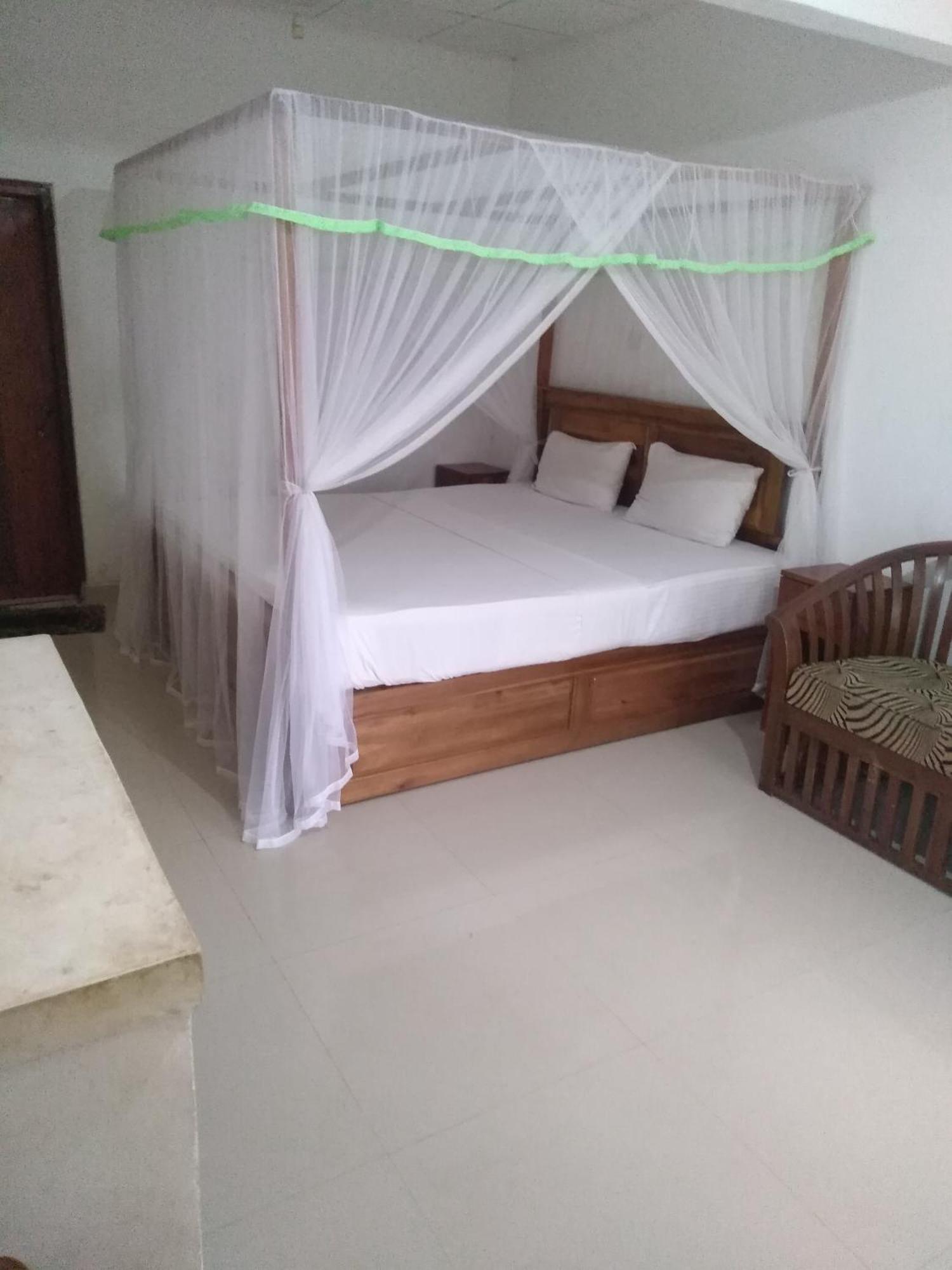 Sinharaja Hostel 114 Денияйя Экстерьер фото